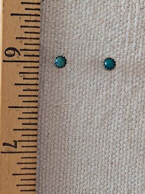 Vintage 925 silver turquoise stud earrings